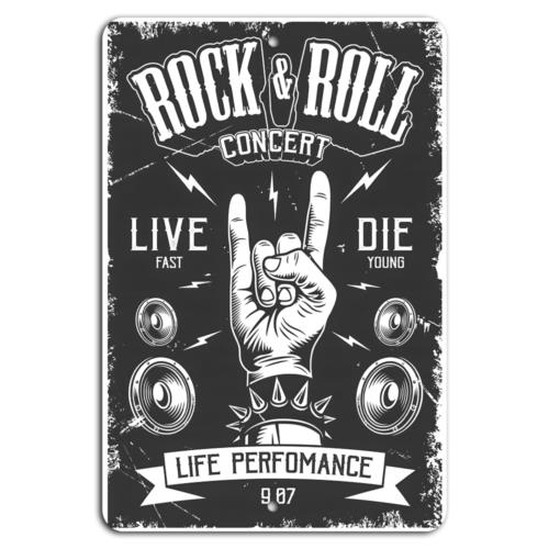 Live Fast, Rock Hard: Ein Konz – Live Rock Bewertung und Preis